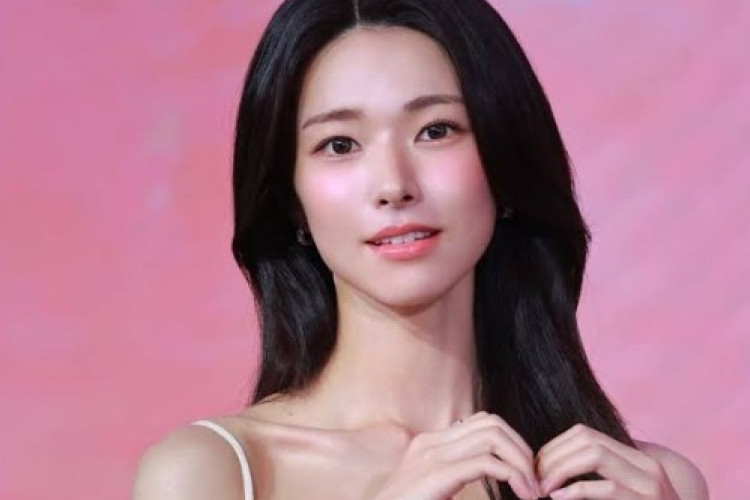 ช็อก! เอกสารในอดีตเผยความเชื่อมโยงทางครอบครัวของนักแสดงสาว 'Ha Young' กับญี่ปุ่น ยืนยันชัดเจนว่าทวดของเธอเคยร่วมมือกับญี่ปุ่น